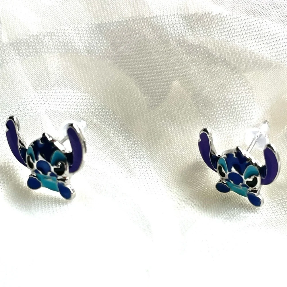 💙 NWOT Stitch Earrings – Official Disney Jewelry 🐾✨